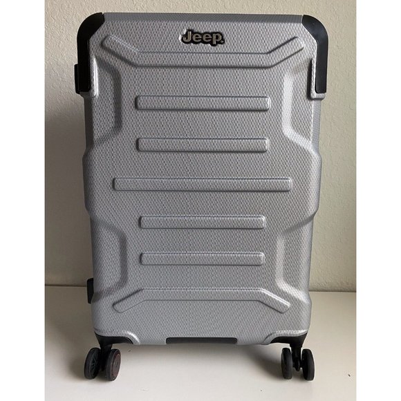 Jeep Bags Jeep 4x4 Hardside Luggage 3d Silver 26 Upright Spinner